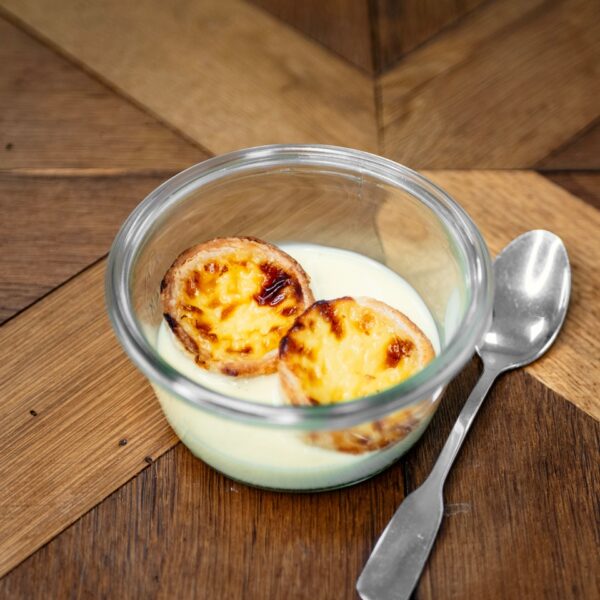 Pastéis de nata et crème anglaise