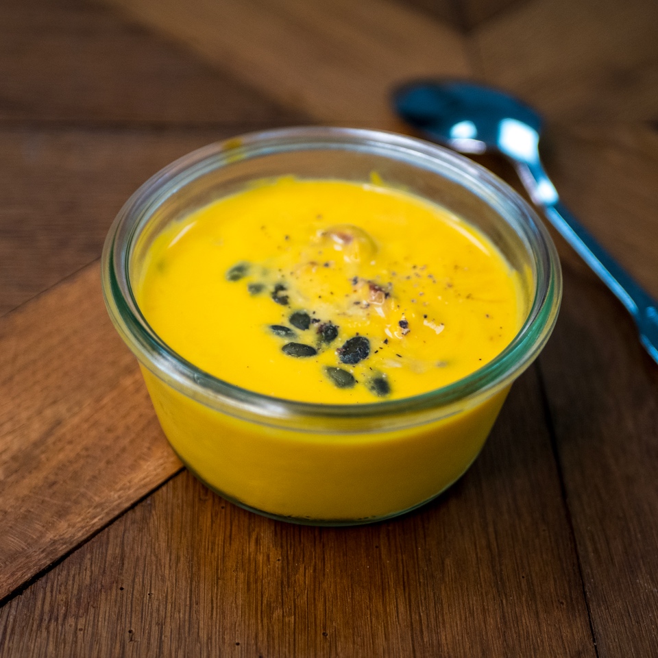 Velouté de potiron mascarpone et lard fumé